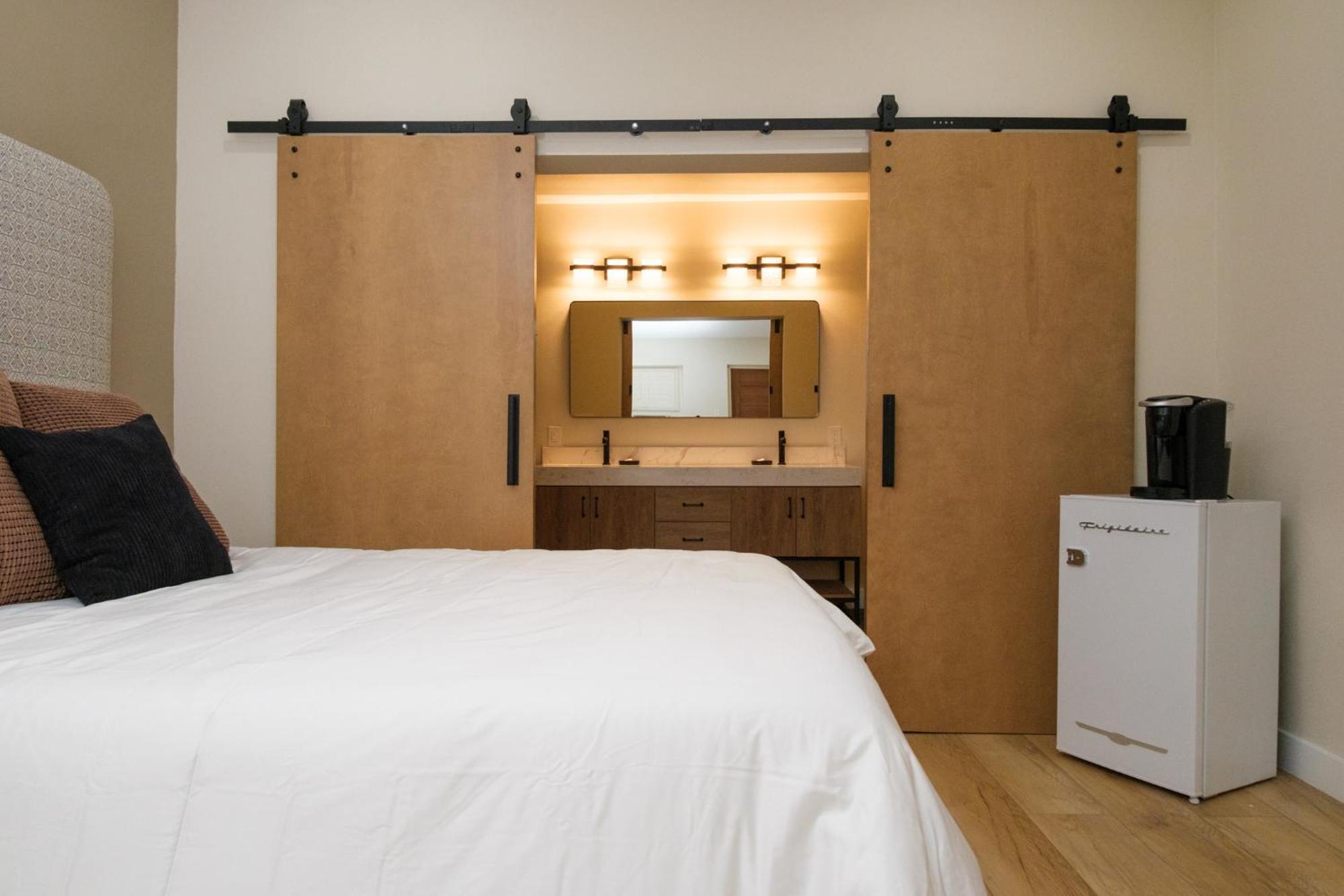 Adobe Inn Monterey Park Luaran gambar